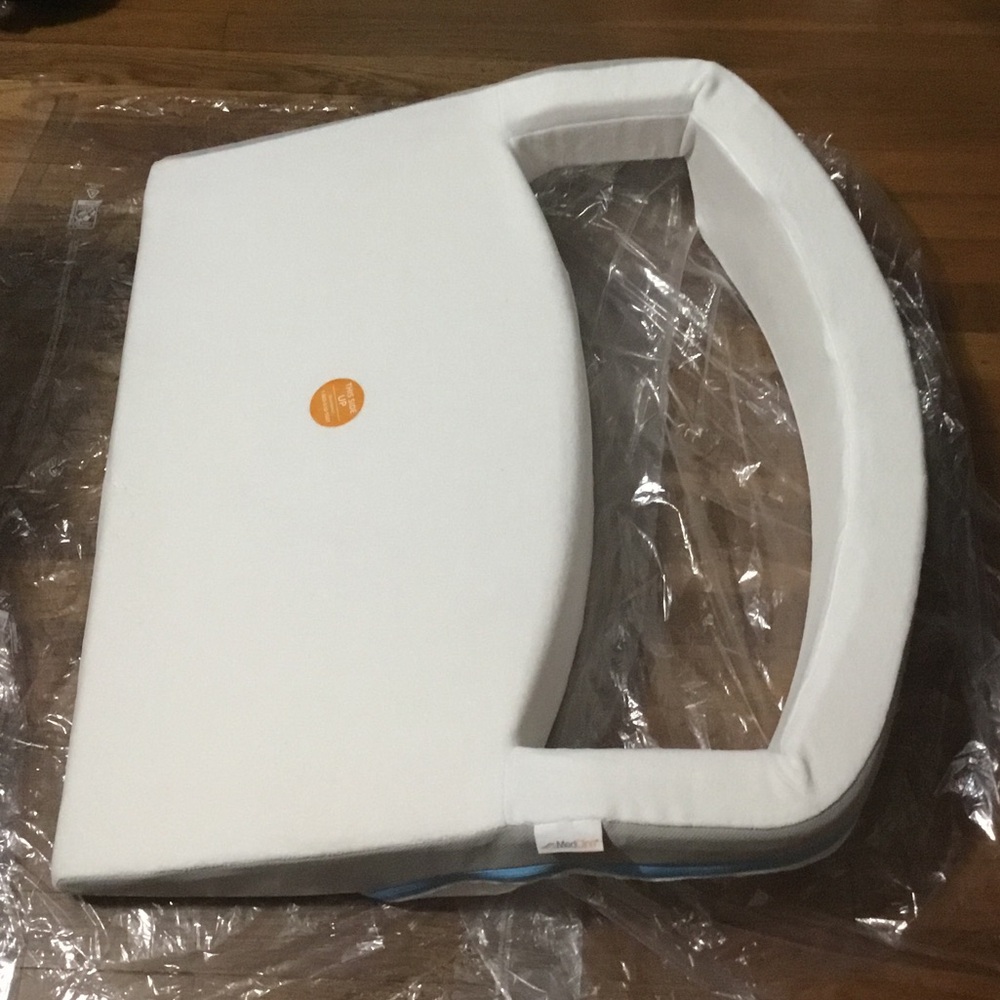 MedCline Pillow and Small Pillow Insert NEWs